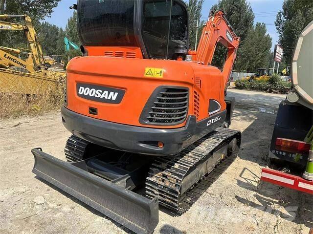 Doosan DX55 Mini excavators < 7t (Mini diggers)