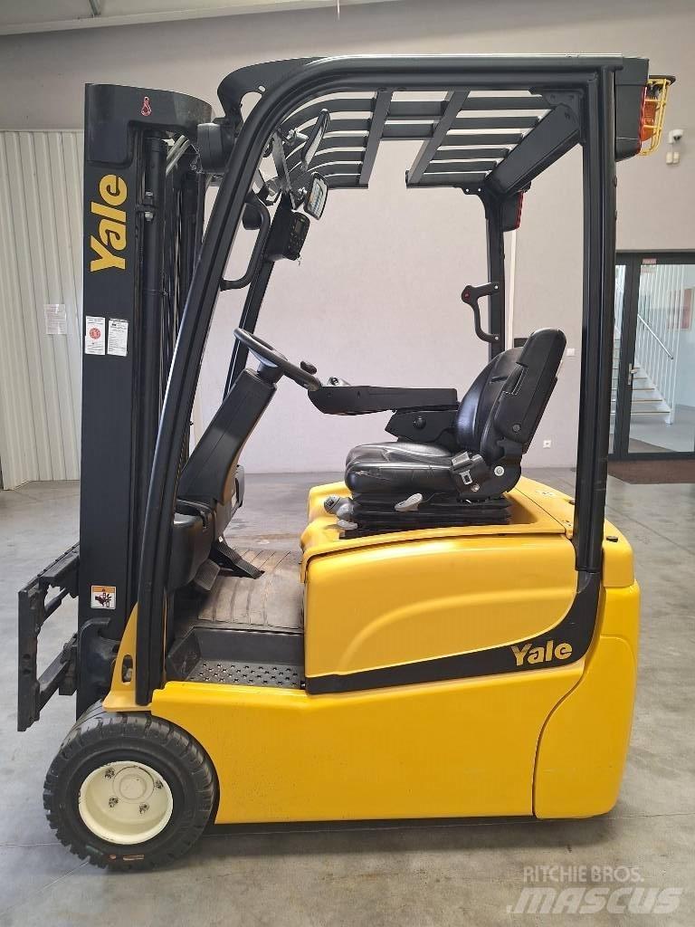 Yale ERP15VT SWB Electric forklift trucks