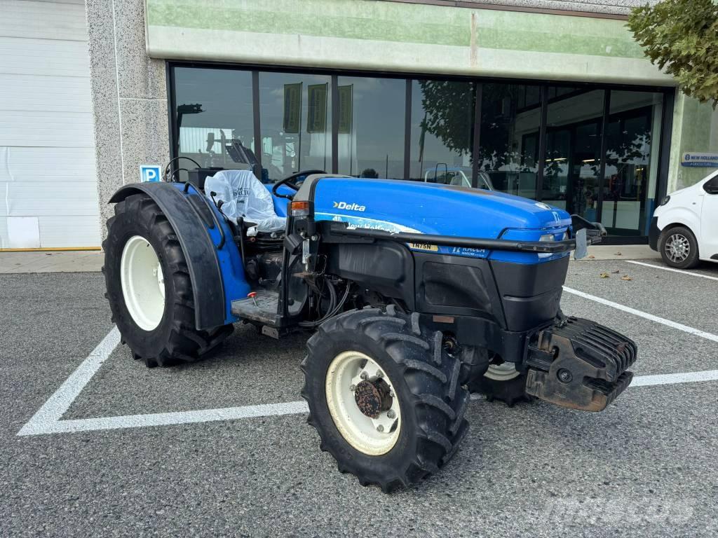 New Holland TN75 NA Tractors