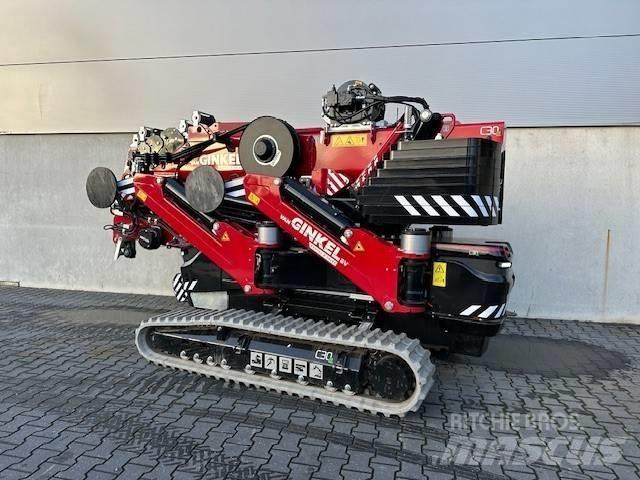Hoeflon C30e Mini cranes