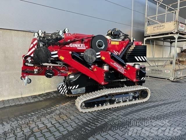 Hoeflon C30e Mini cranes