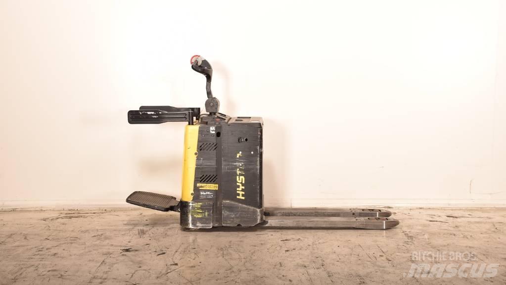 Hyster P 2.0 S Low lifter with platform