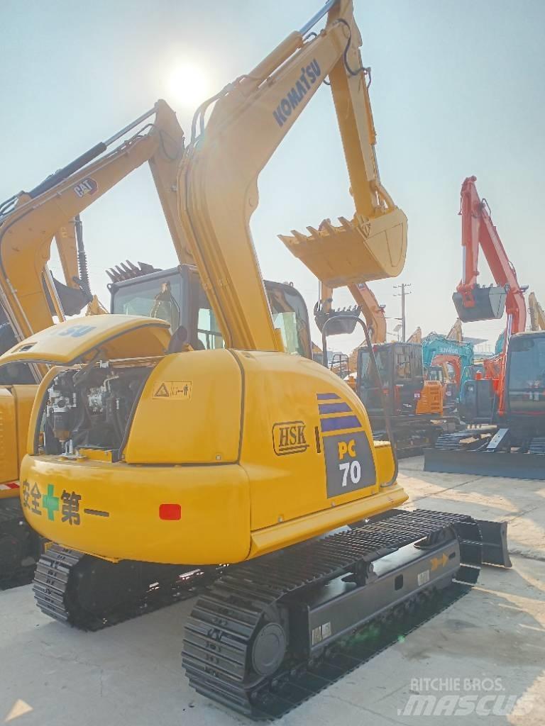 Komatsu PC70 Midi excavators  7t - 12t
