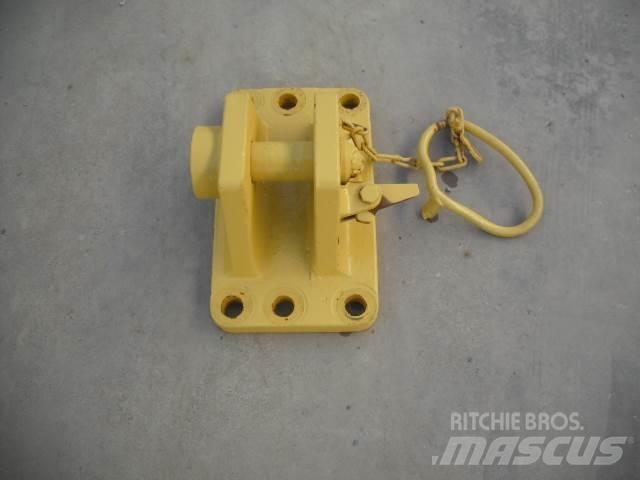 Komatsu D65EX PX Crawler dozers