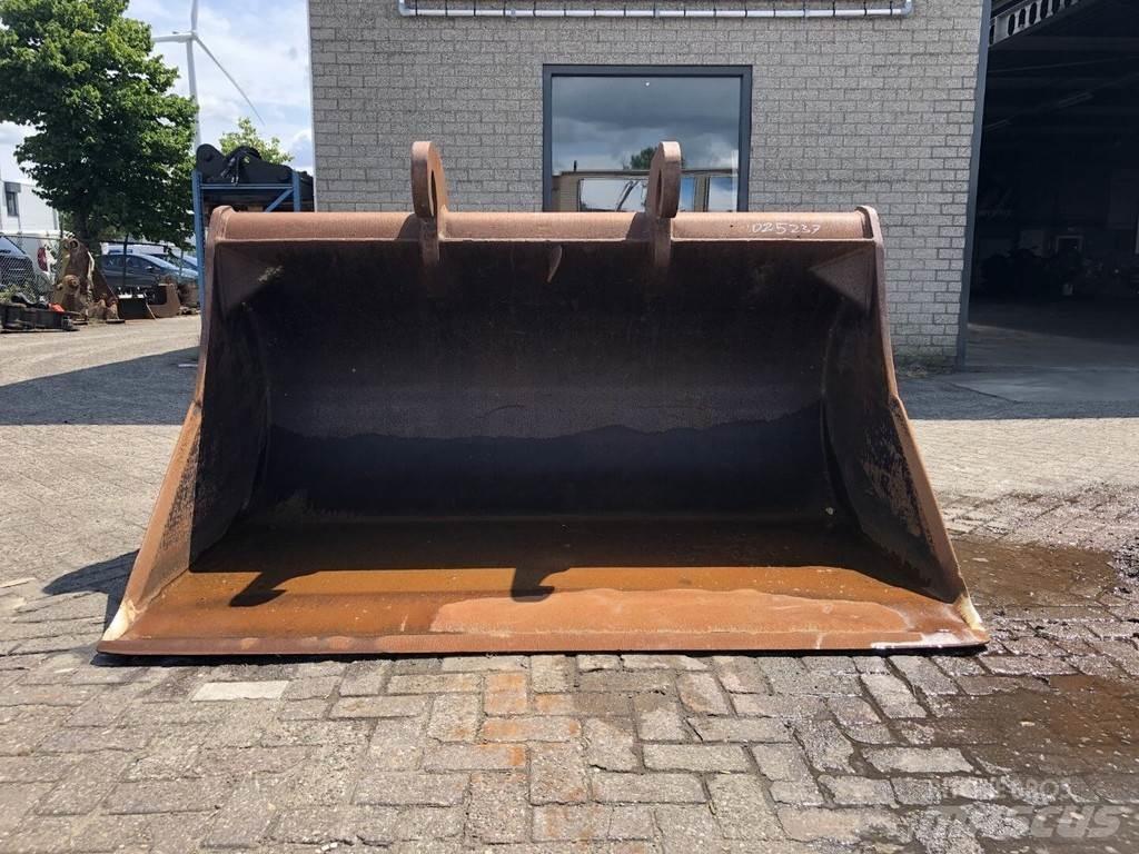  Onbekend NG-5-2200 Buckets