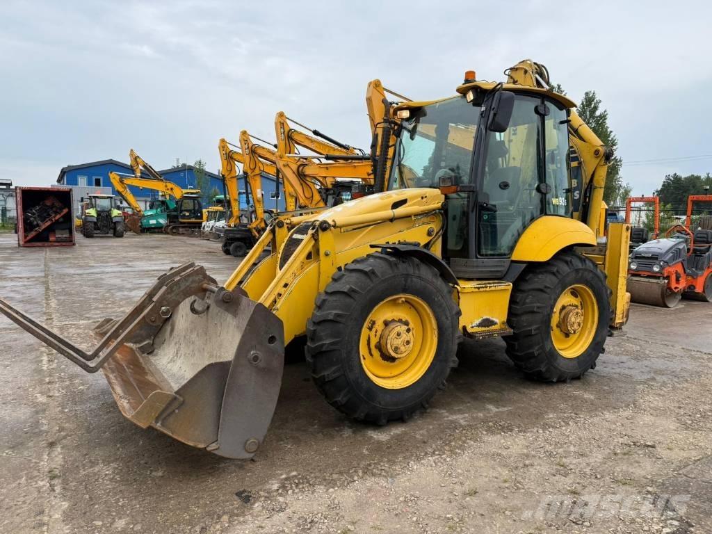 Komatsu WB 93 S-5 Backhoe loaders