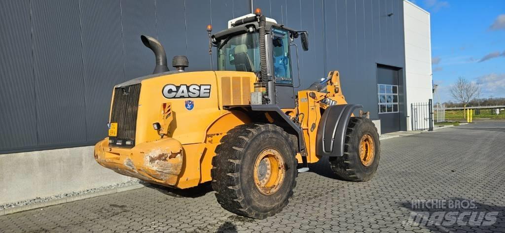 CASE 821 F Wheel loaders