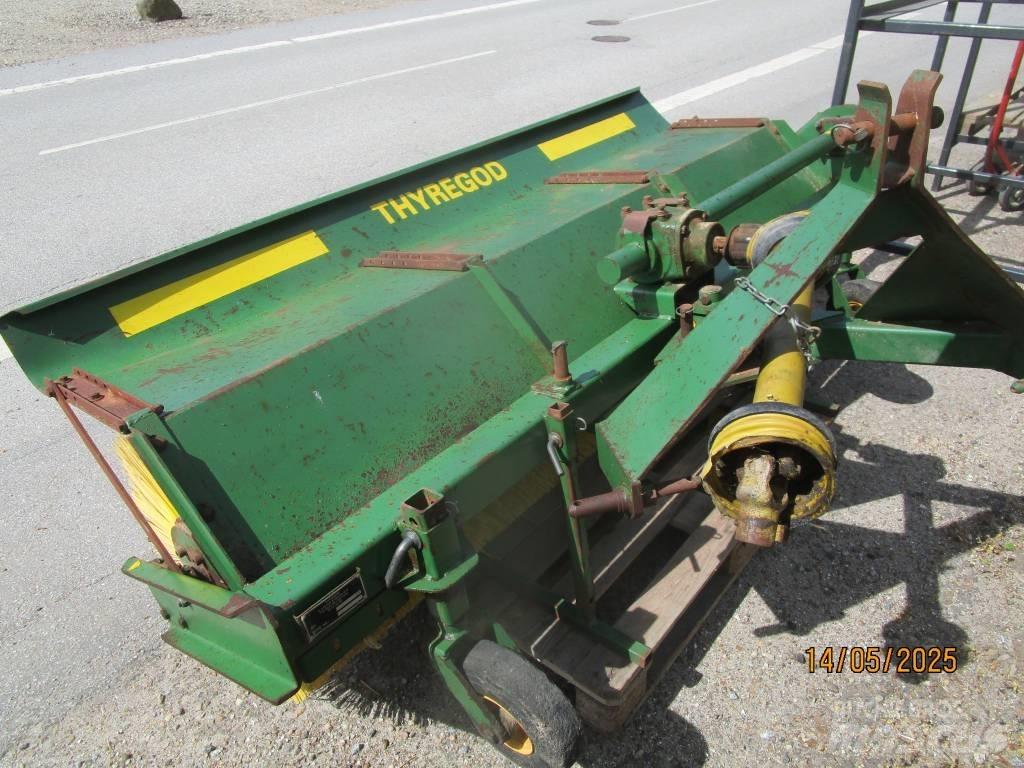 Thyregod 225 Other road and snow machines