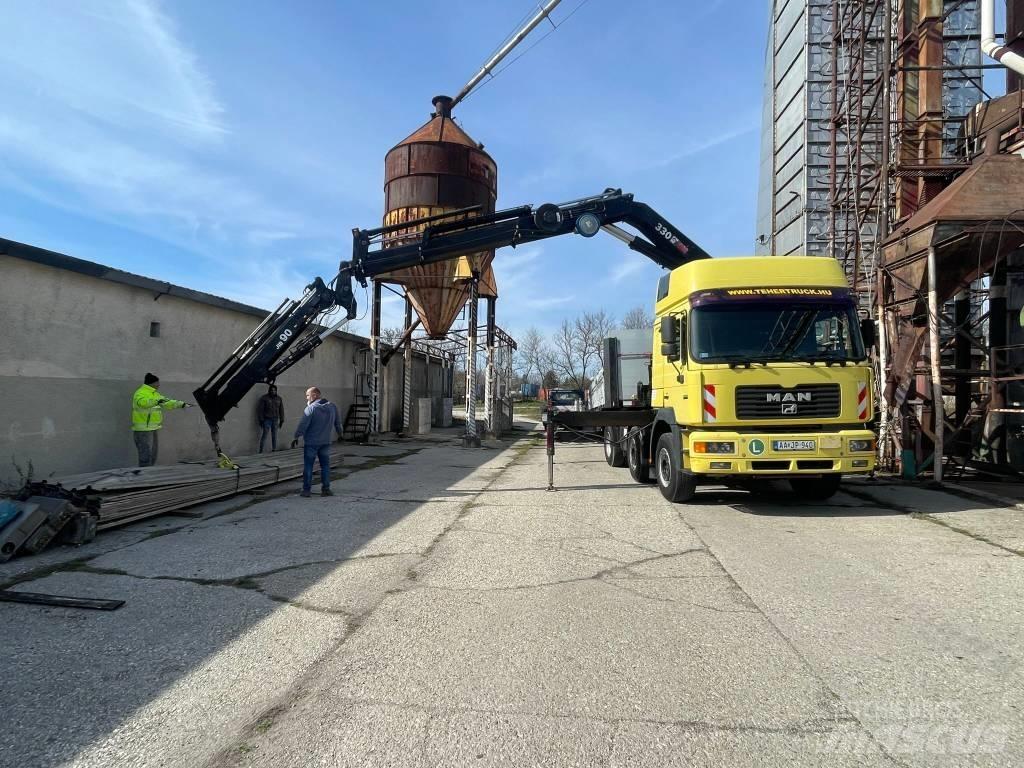 MAN F 2000 Crane trucks