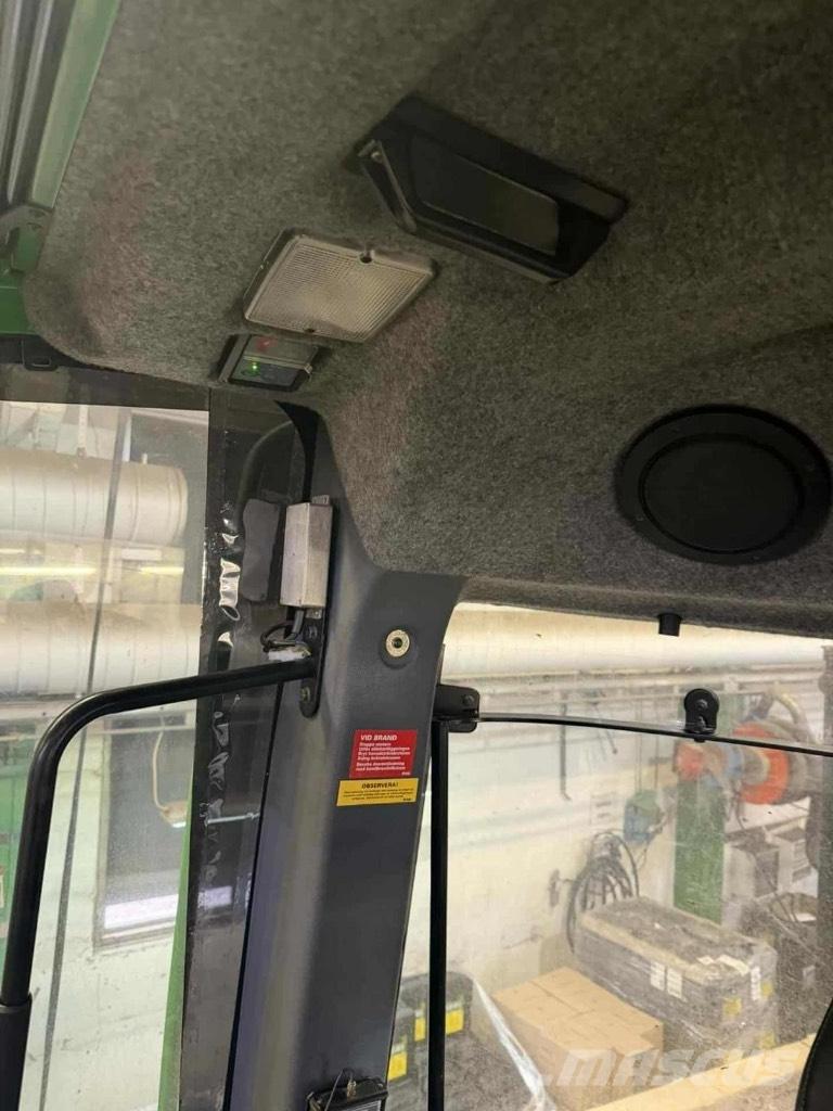 John Deere 1910E Forwarders