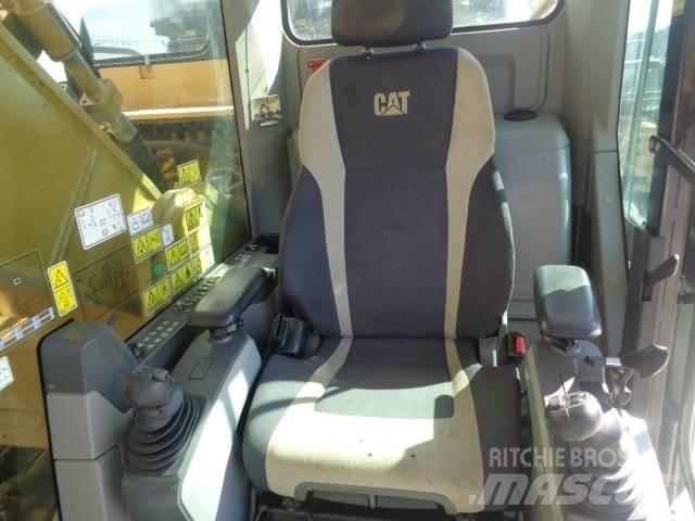 CAT 352 F Crawler excavators