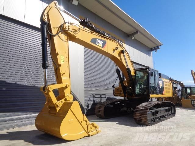 CAT 352 F Crawler excavators