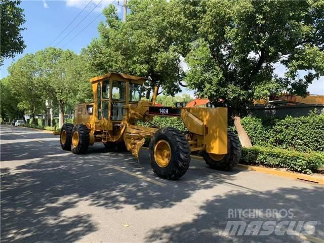 CAT 140H Graders
