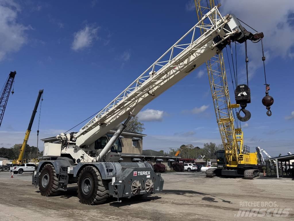 Terex RT 670 Rough terrain cranes
