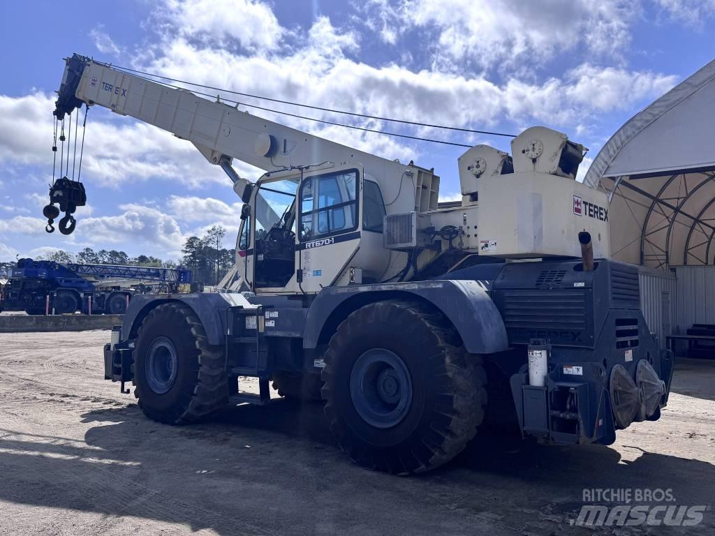 Terex RT 670 Rough terrain cranes