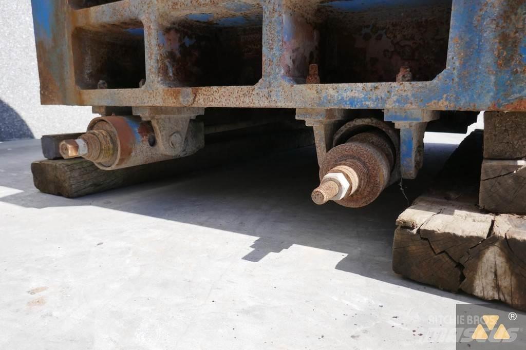 Goodwin 42x30 Crushers