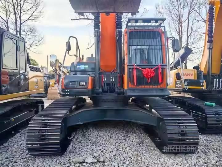 Doosan DH300 Crawler excavators