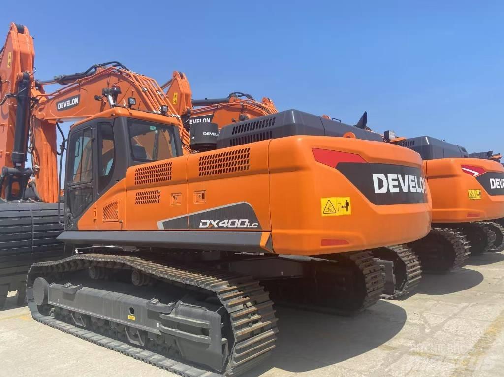 Develon DX 400 Crawler excavators