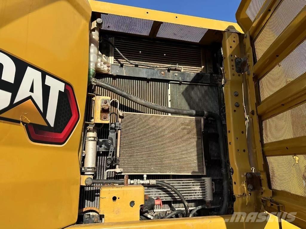CAT 320GC Crawler excavators