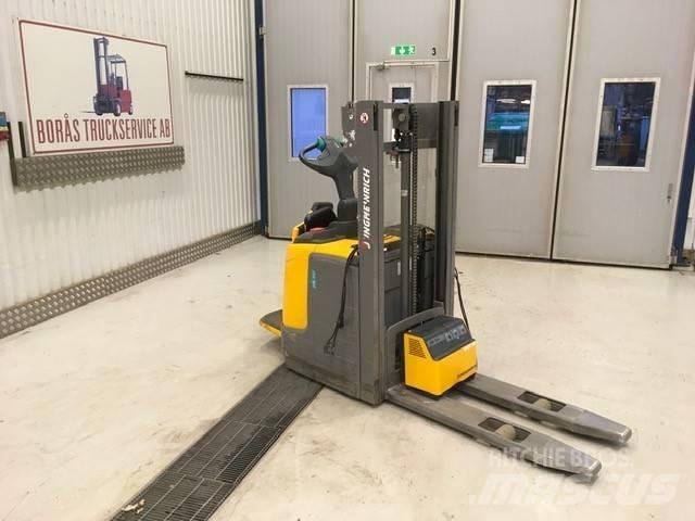 Jungheinrich ERC 214 Pedestrian stacker