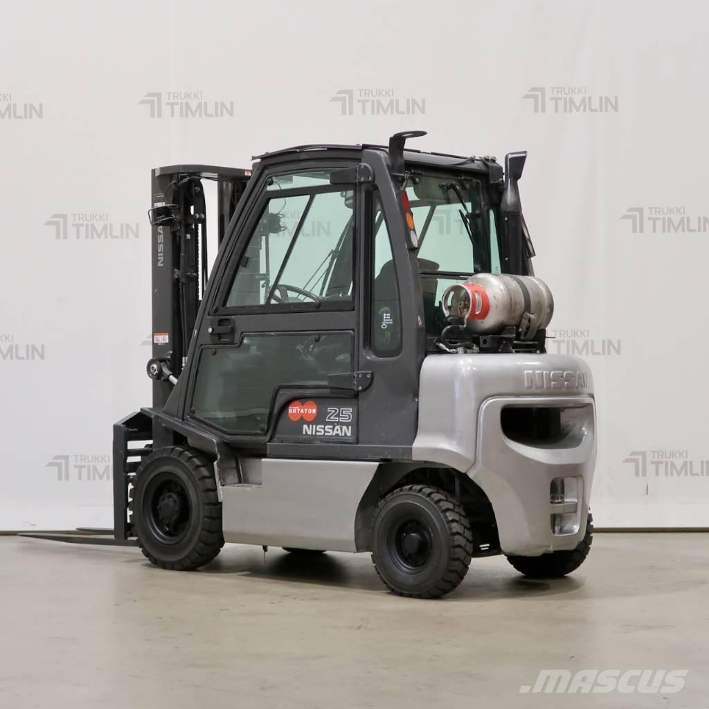 Nissan U1D2A25LO LPG trucks