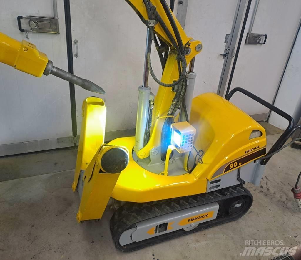 Brokk 90 Construction - Others