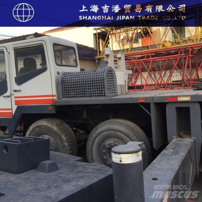 Zoomlion QY 50 All terrain cranes