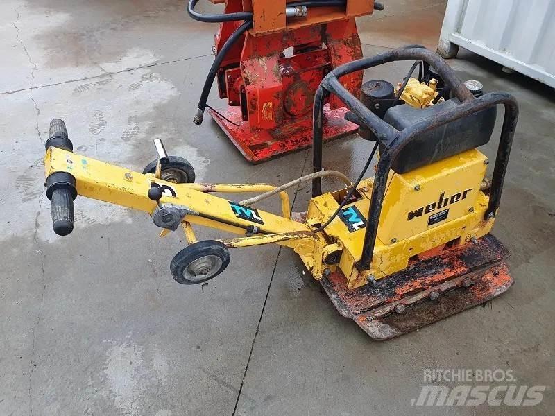 Weber E673LS Vibratory pile drivers