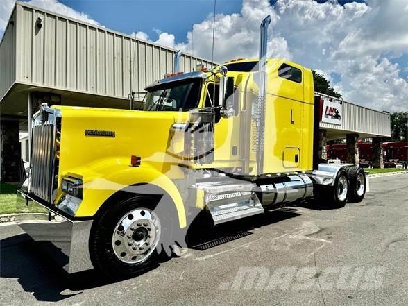 Kenworth W900 Tractor Units