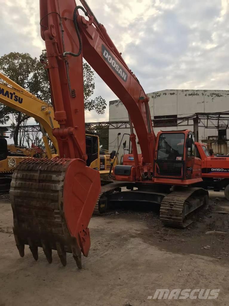 Doosan DX 300 Crawler excavators
