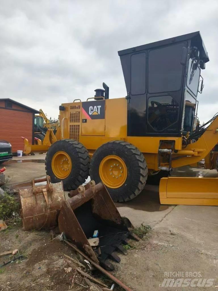 CAT 140K Graders