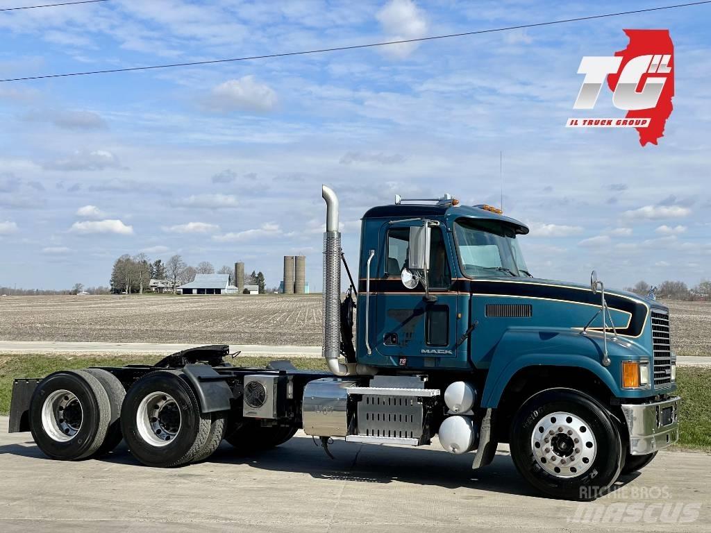 Mack CHU613 Tractor Units
