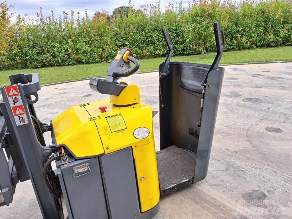 Combilift CS 600 Pedestrian stacker