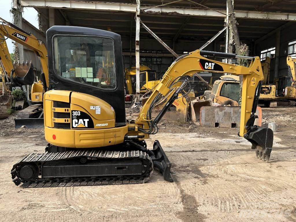 CAT 303GR Midi excavators  7t - 12t