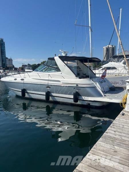  Cruisers Yachts 3870 Work boats / barges