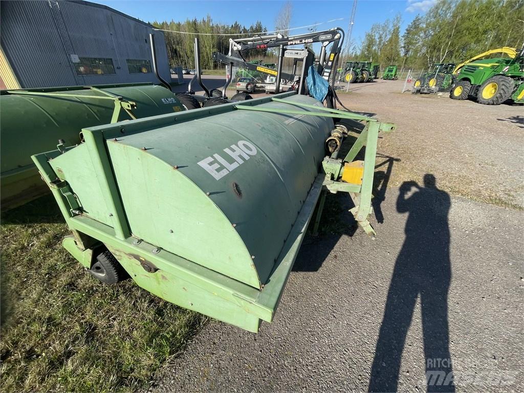 Elho 300 Rakes and tedders