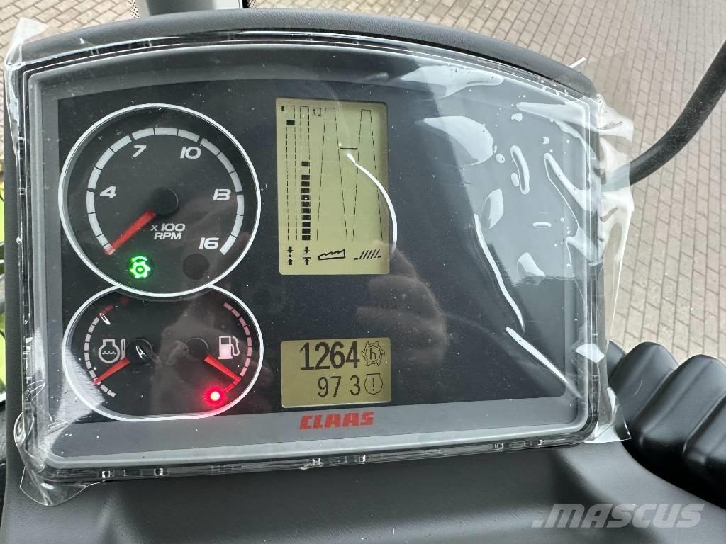 CLAAS Avero 240 Combine harvesters