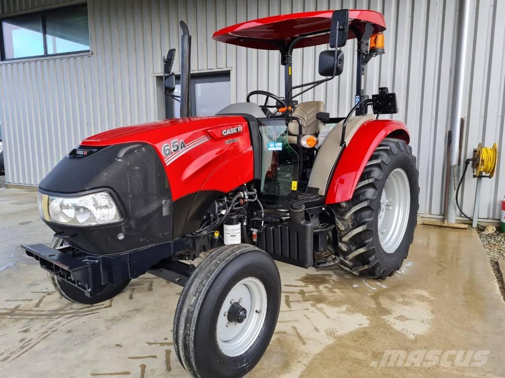 Case IH Farmall 65 A Tractors