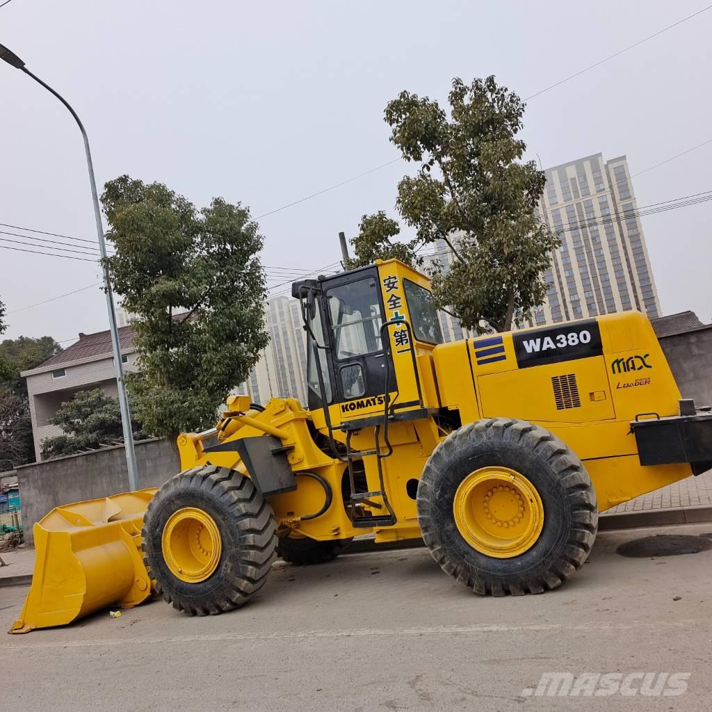 Komatsu WA 380 Wheel loaders
