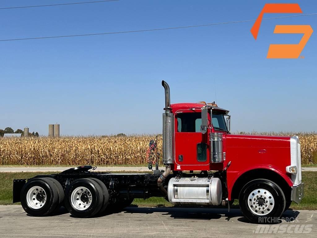 Peterbilt 389 Tractor Units