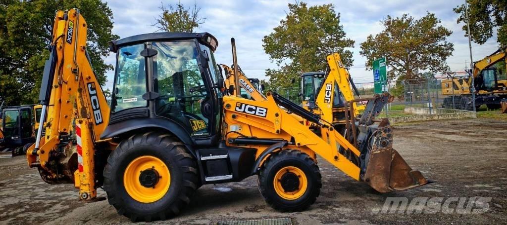 JCB 3 CX Backhoe loaders