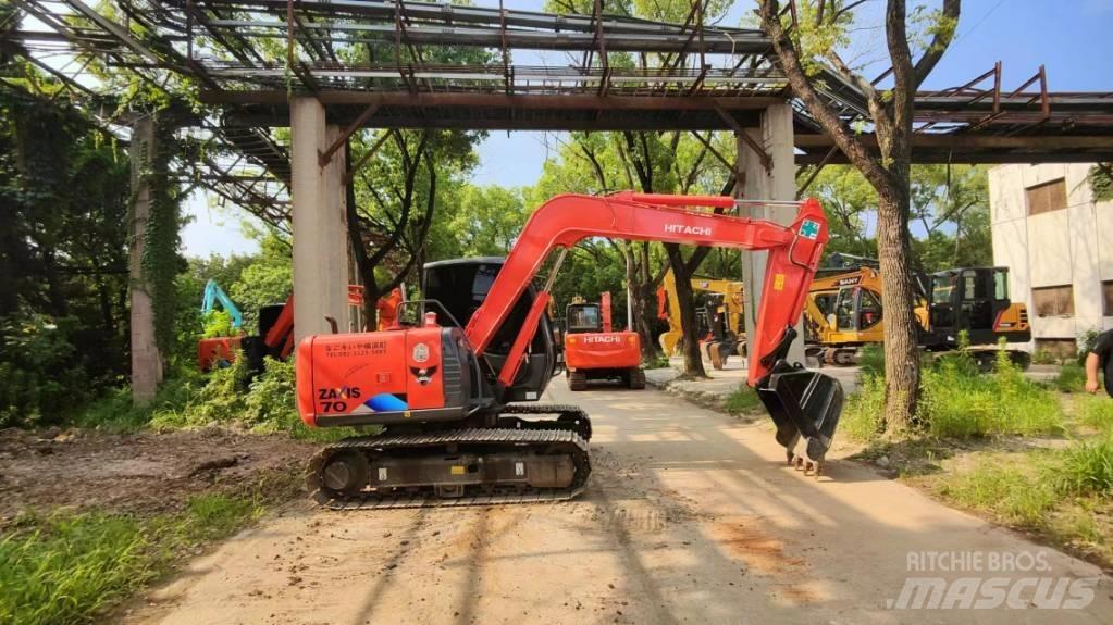 Hitachi ZX 70 Midi excavators  7t - 12t