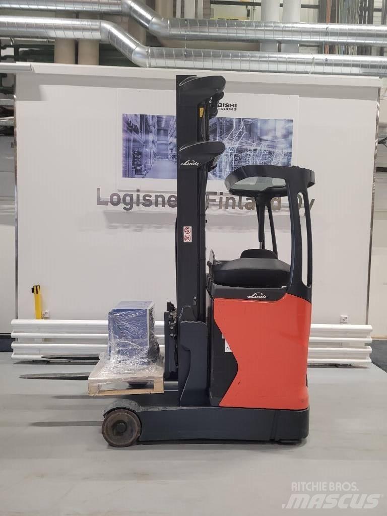Linde R12B-01 Reach trucks