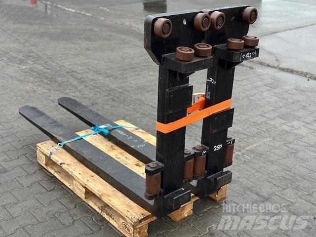Kalmar 12 TON FORKS Forks