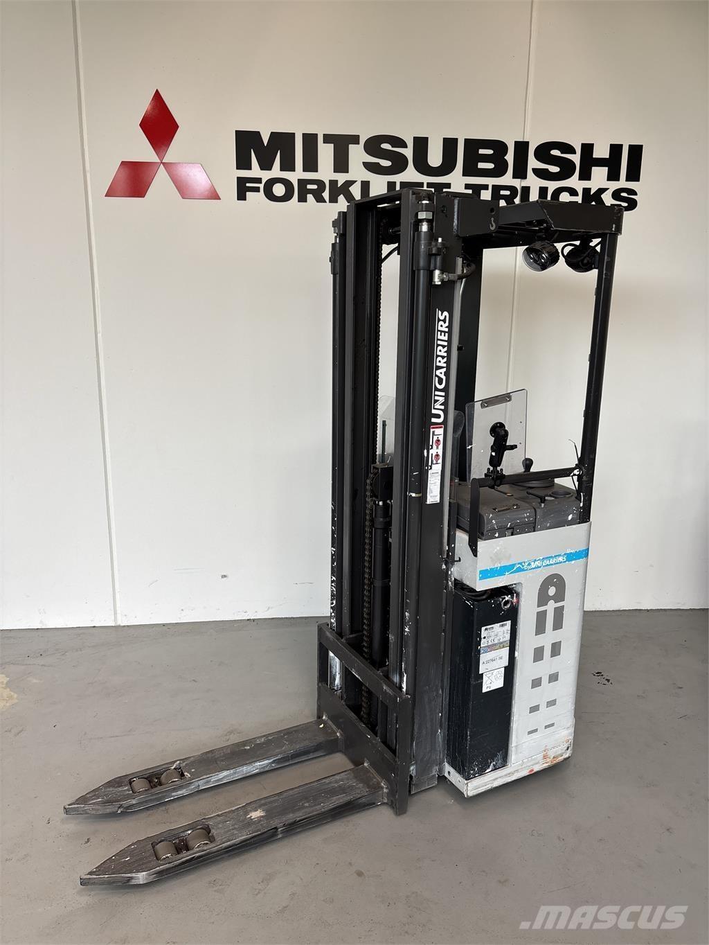 Atlet A160 Self propelled stackers