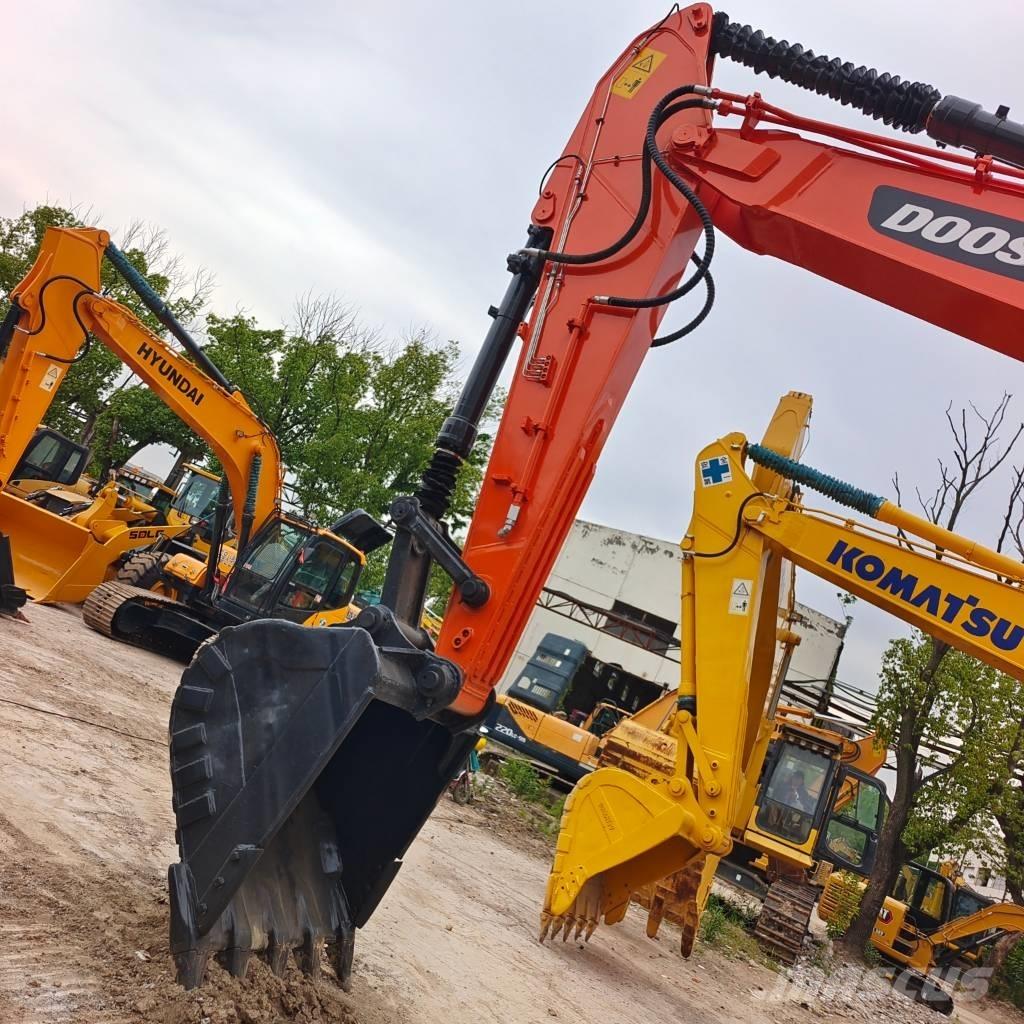 Doosan DX 300LC-9C Crawler excavators