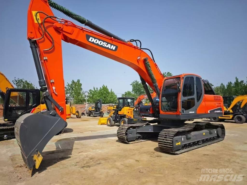 Doosan DX 225 LC Crawler excavators