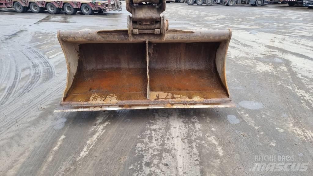 JCB 220 XL Crawler excavators