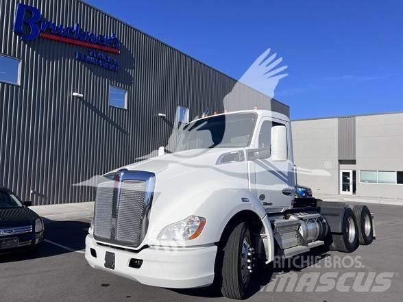 Kenworth T680 Tractor Units