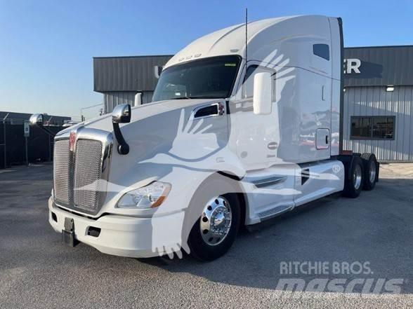 Kenworth T680 Tractor Units